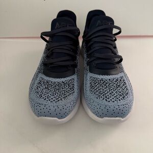 APL Techloom Tracer W Sneakers - Navy and Black